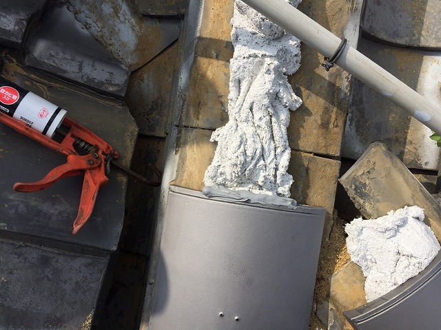 いぶし瓦棟瓦の取り直し工事